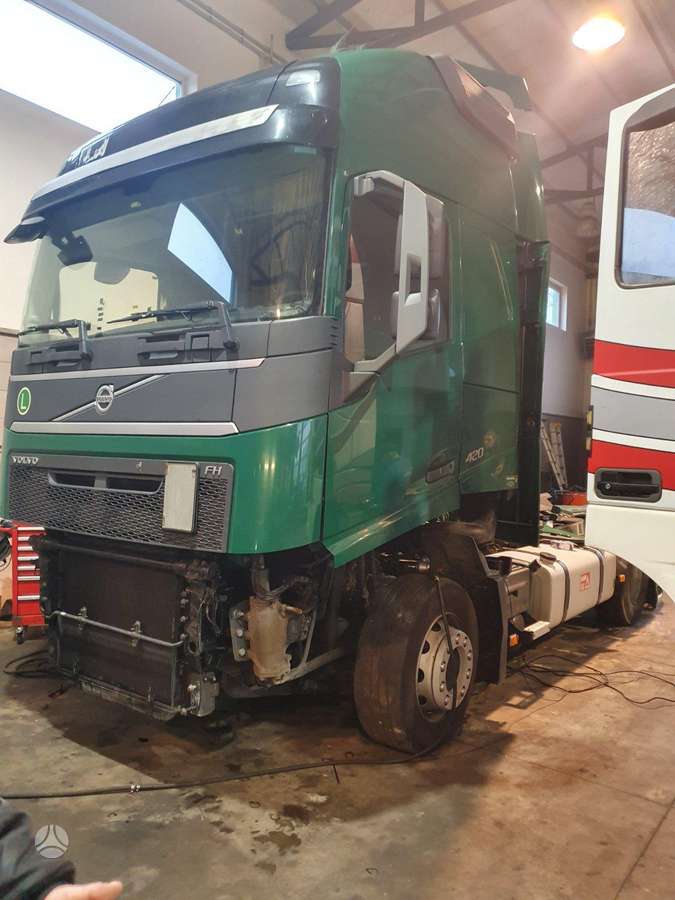 Volvo FH 42 T, тягачи