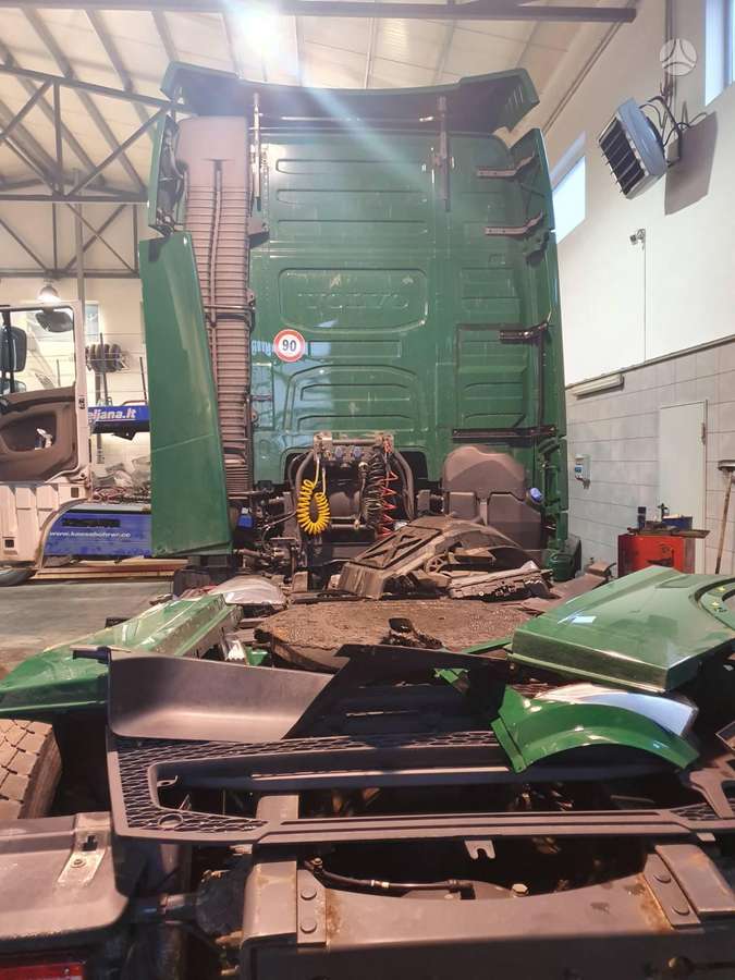 Volvo FH 42 T, тягачи