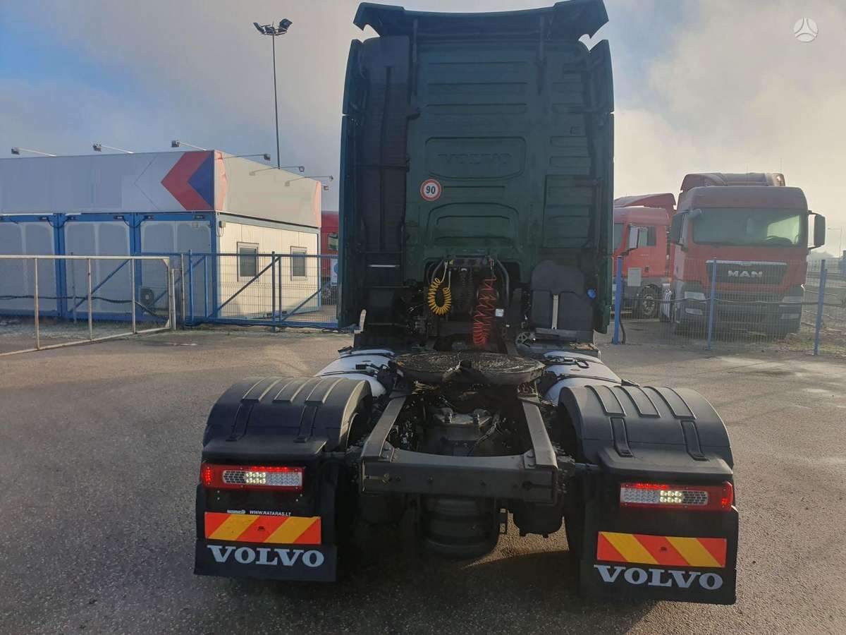 Volvo FH 42 T, тягачи