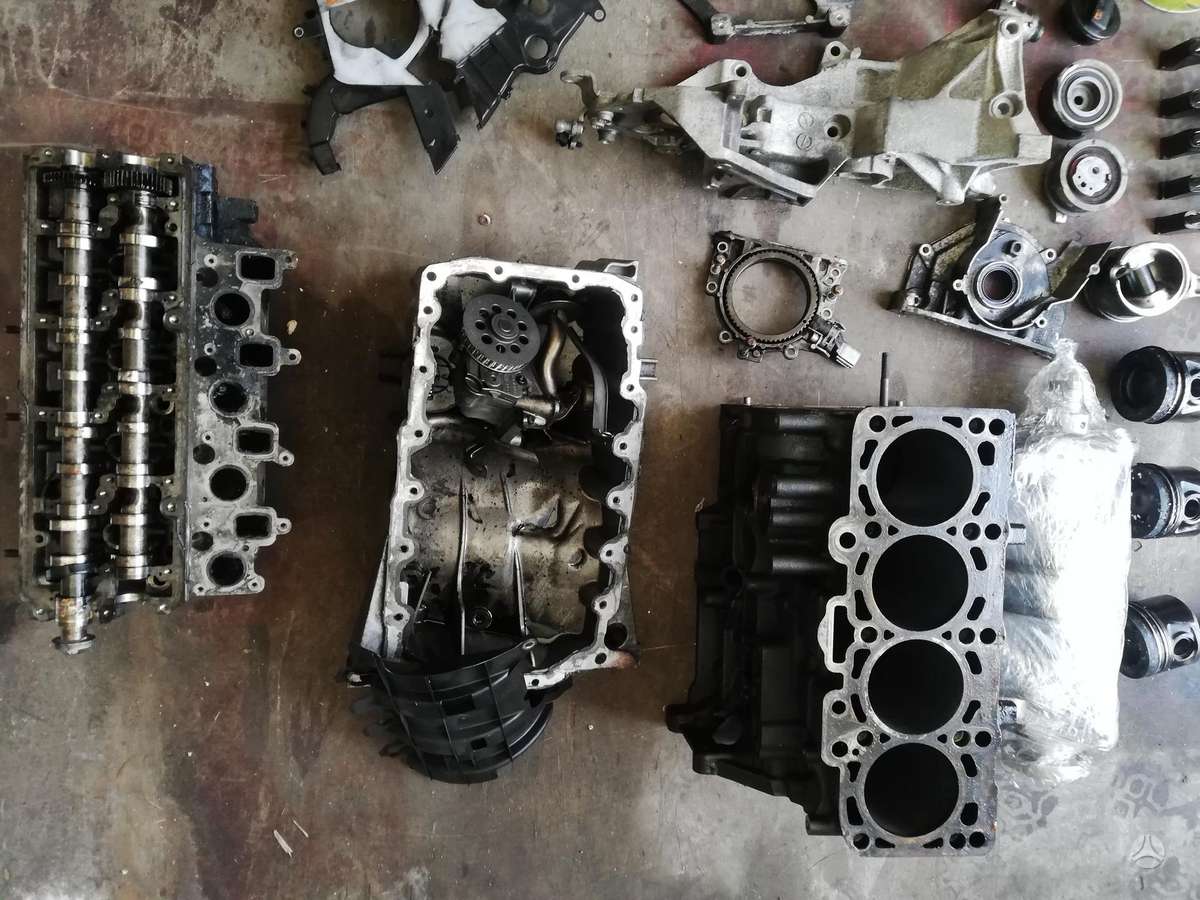 Volkswagen Crafter engine parts