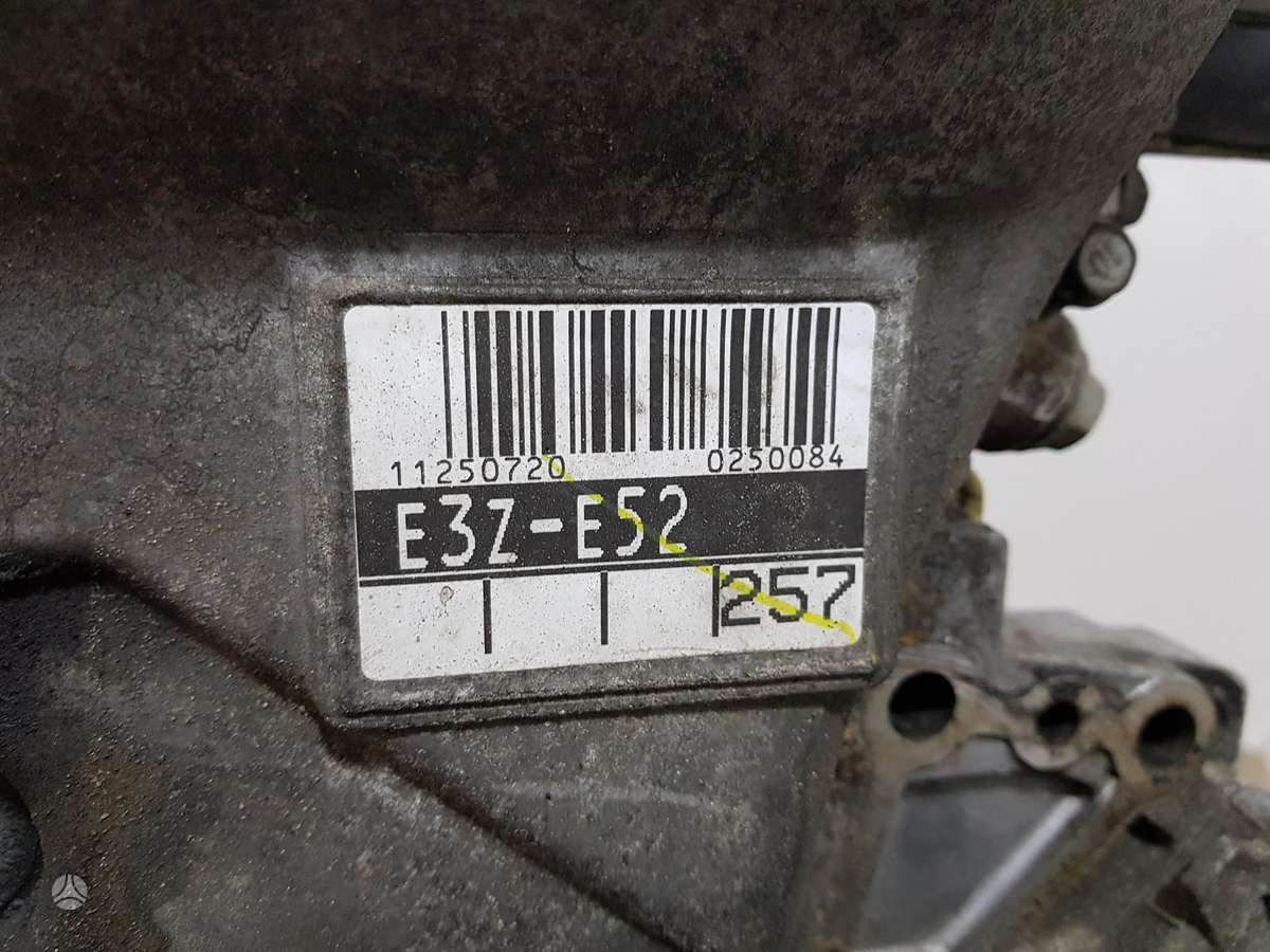 Toyota Avensis Variklio kodas 3zz