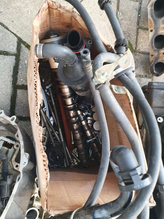 Porsche 911 rezerves daļās
