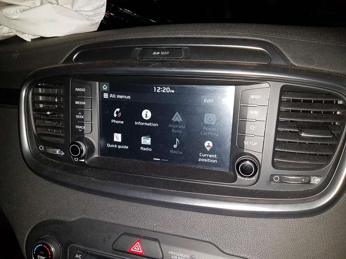 Kia Sorento Dalimis is anglijos engine type d4hb gearbox type mdht