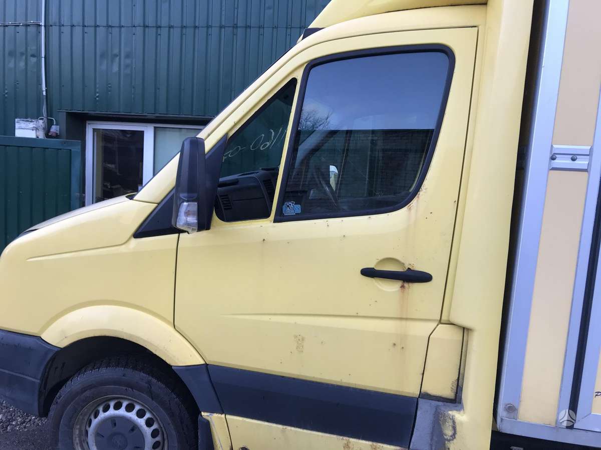 Volkswagen CRAFTER, preču