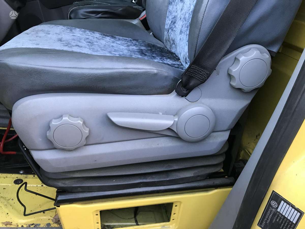Volkswagen CRAFTER, preču