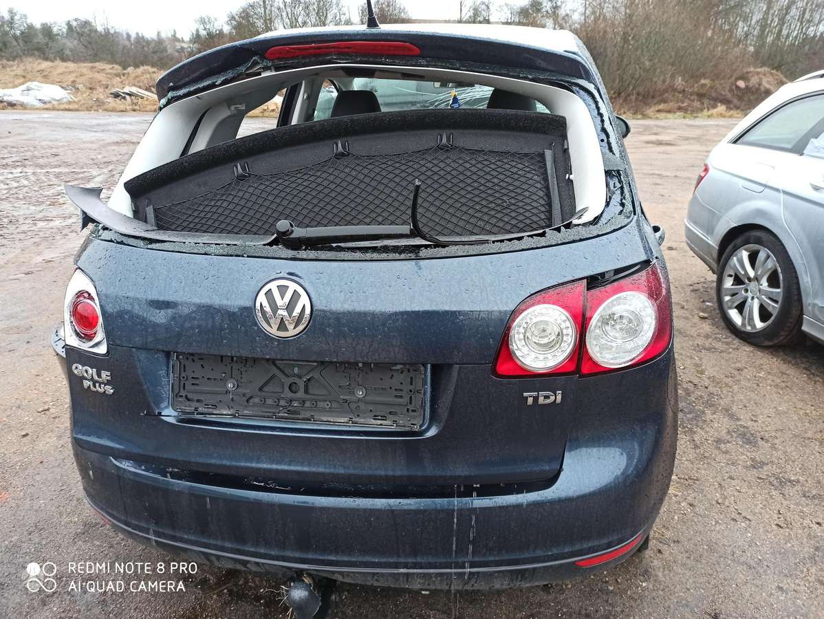 Volkswagen Golf Plus по частям