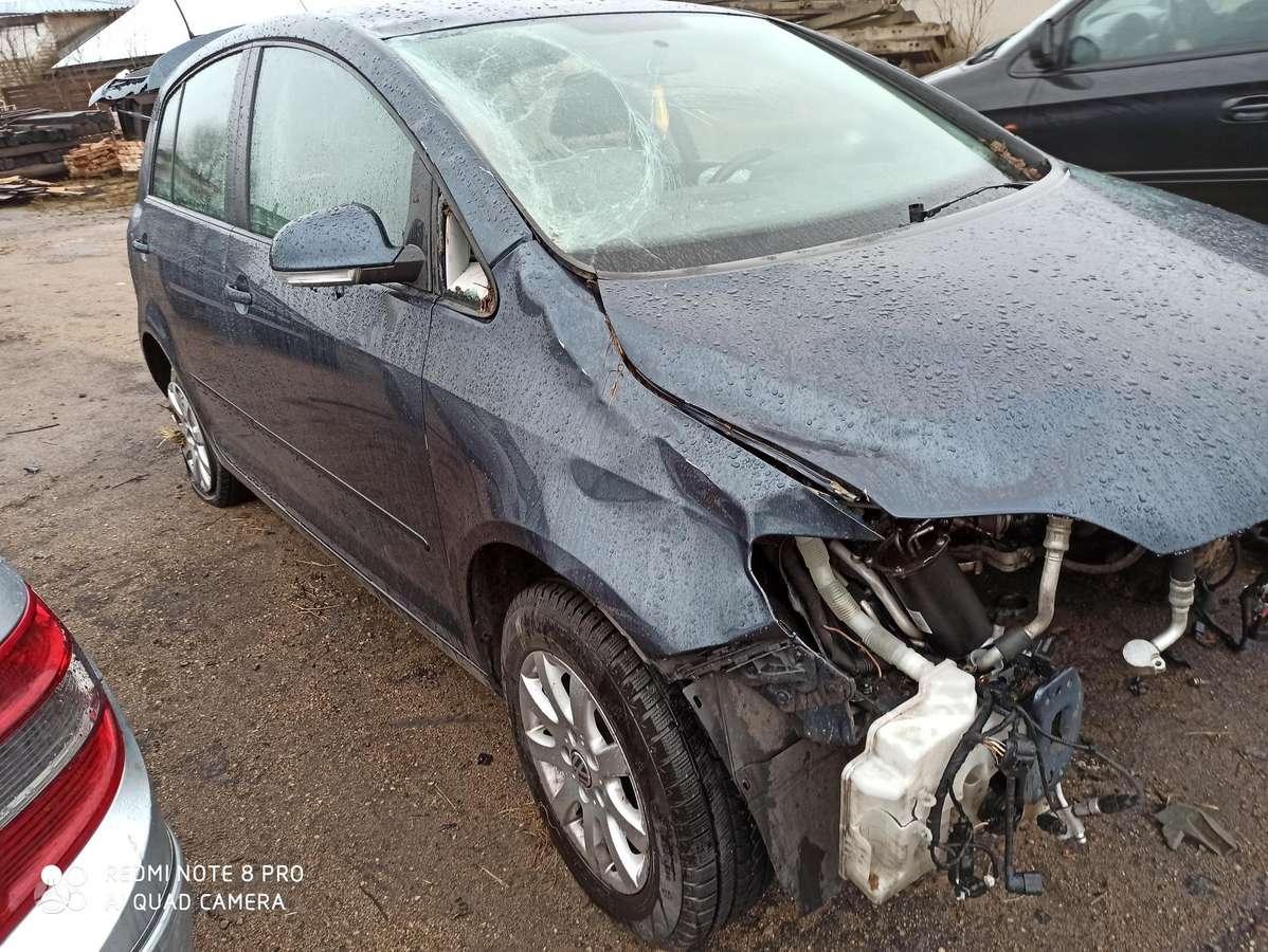 Volkswagen Golf Plus по частям