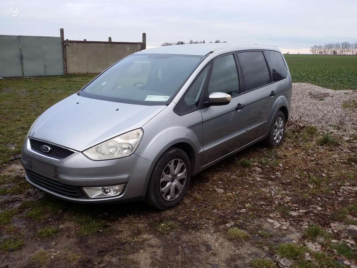Ford Galaxy dalimis. Anglas dalimis