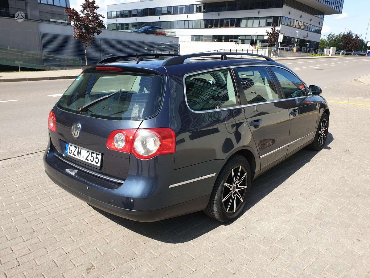 Volkswagen Passat, Универсал