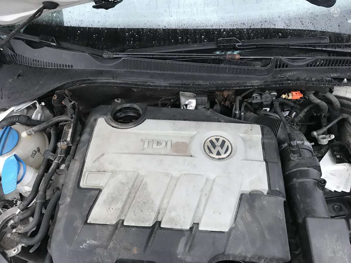 Volkswagen Golf rezerves daļās