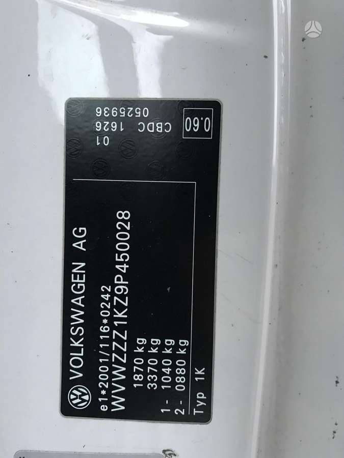 Volkswagen Golf rezerves daļās