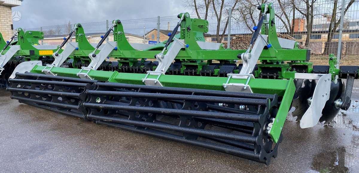 TOLMET ASTAT 400, scrapers, scrubbers