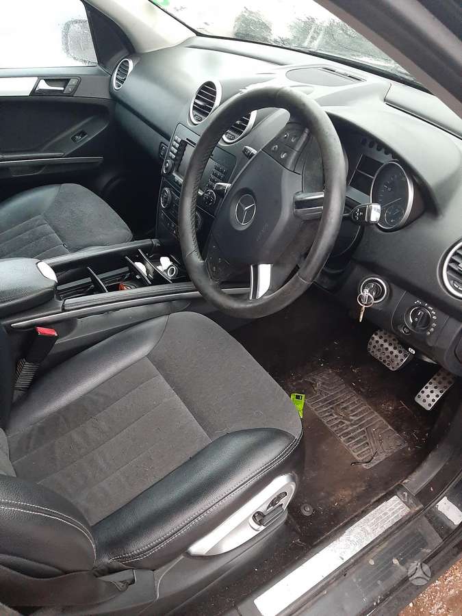 Mercedes-Benz ML klasė детали двигателя