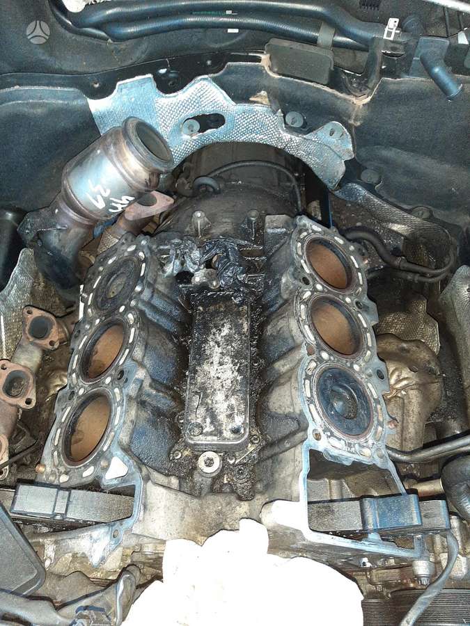 Mercedes-Benz ML klasė engine parts