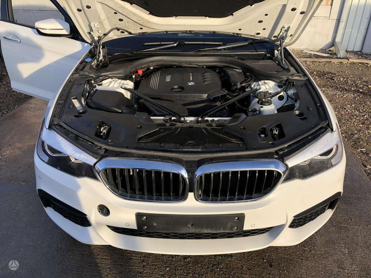 BMW 5 serija M paket