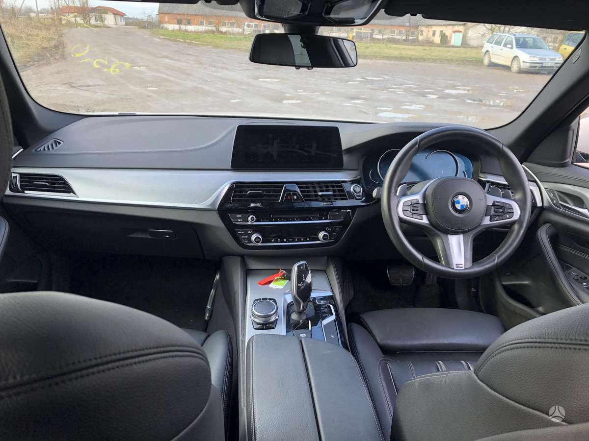 BMW 5 serija M paket