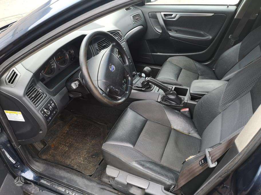Volvo V70 rezerves daļās