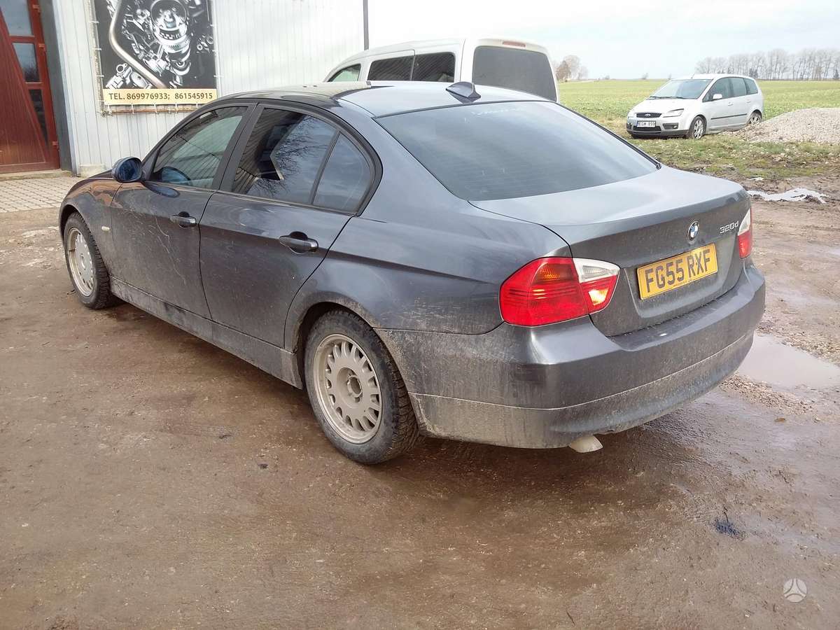 BMW 318 for parts. Anglas dalimis