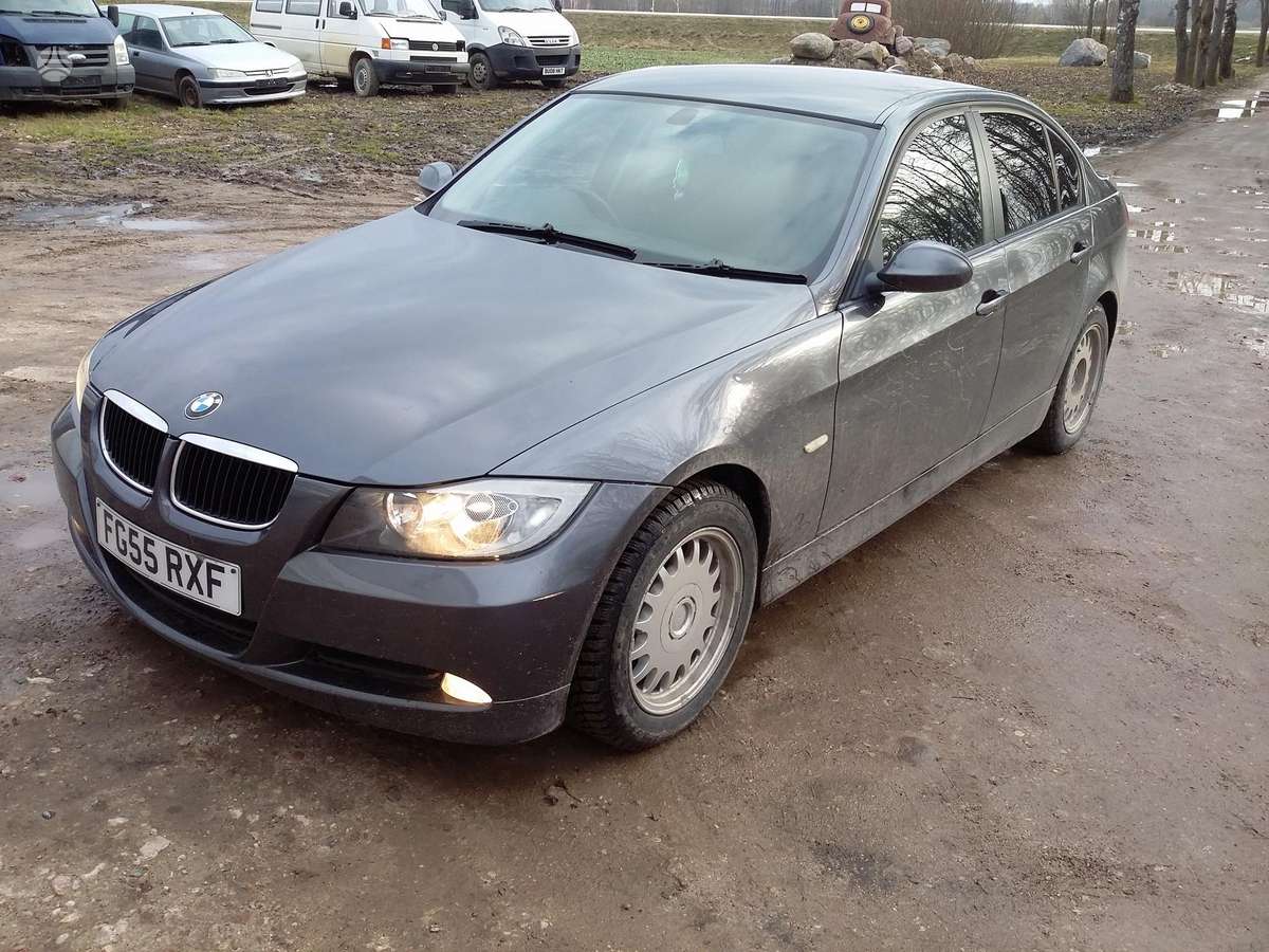 BMW 318 for parts. Anglas dalimis