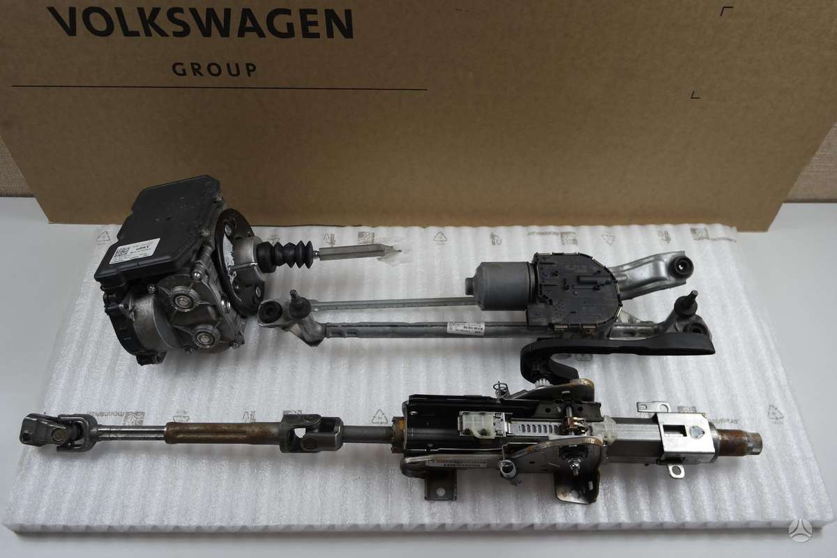 Volkswagen Golf, 5G0941751, детали кузова