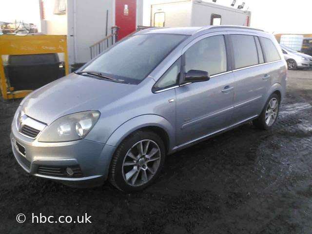 Opel Zafira детали кузова