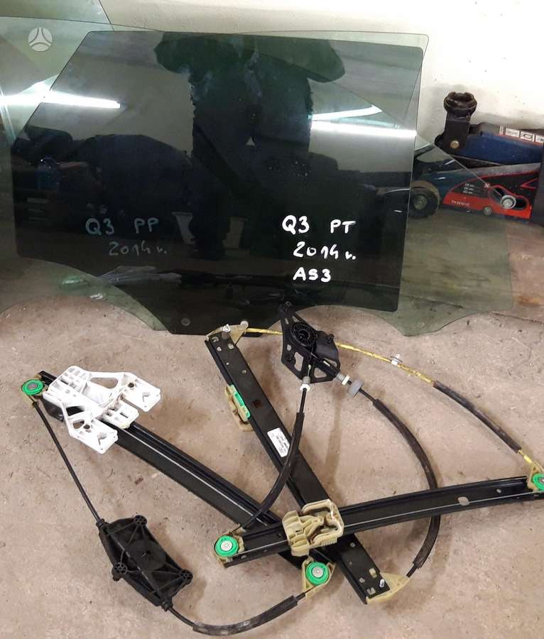 Audi Q3 žibintai