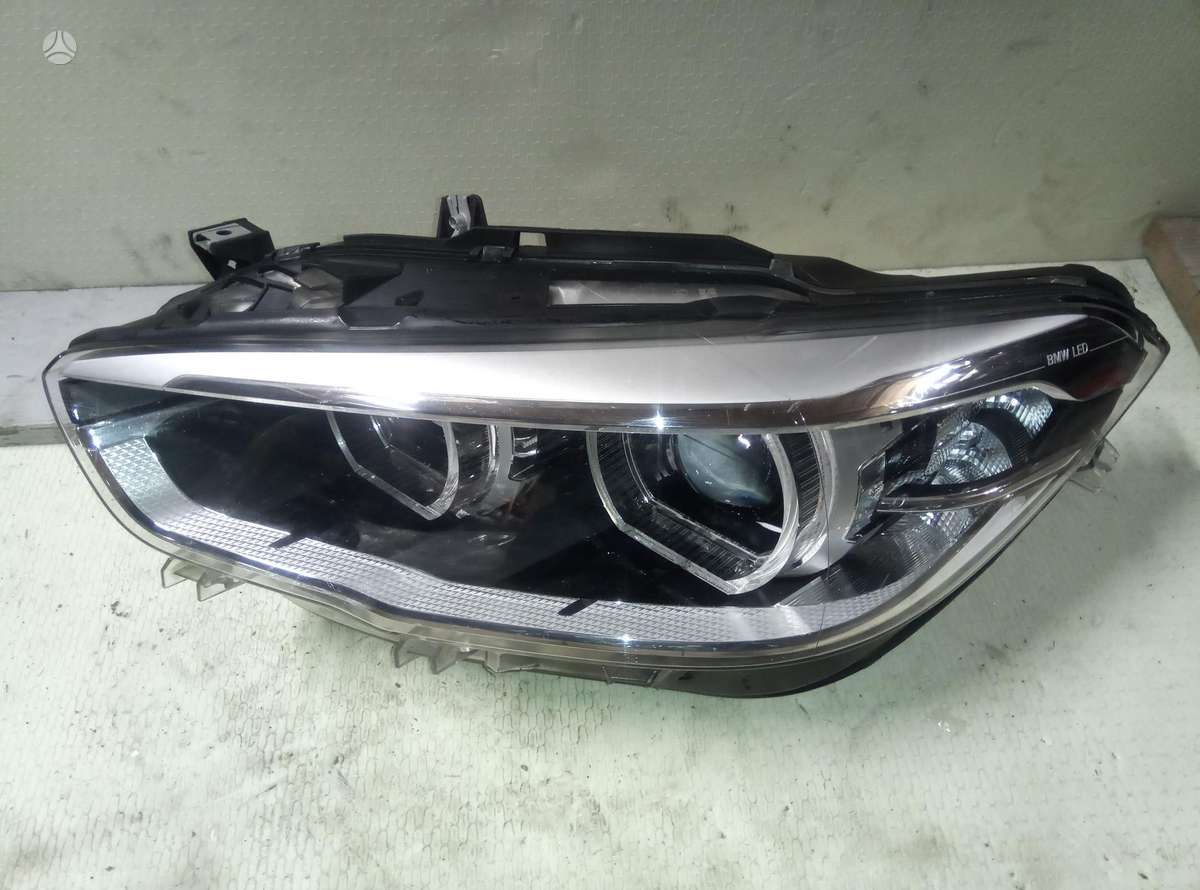 BMW 1 serija lights