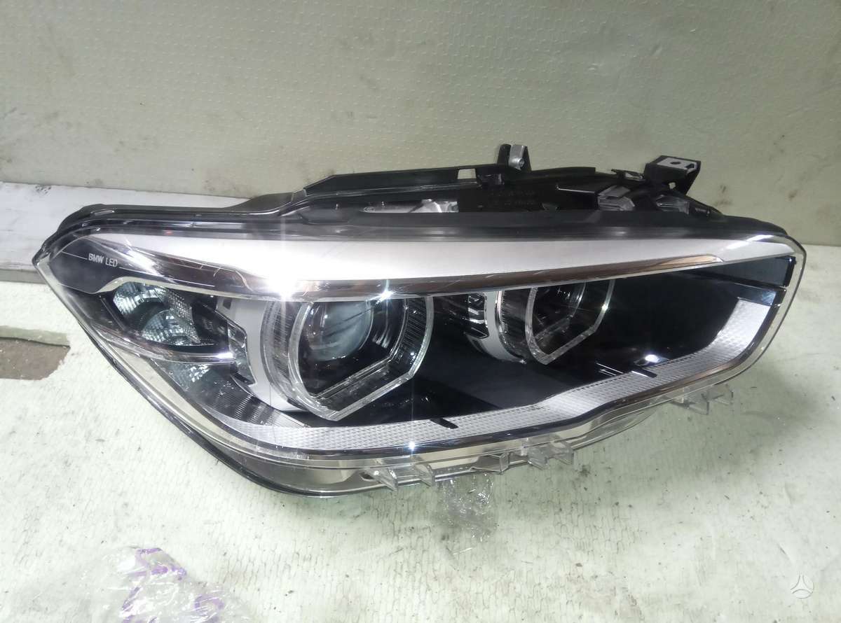 BMW 1 serija lights