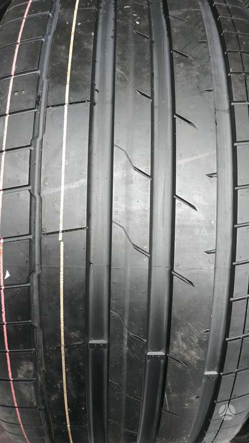 Hankook, летние 275/45 R19