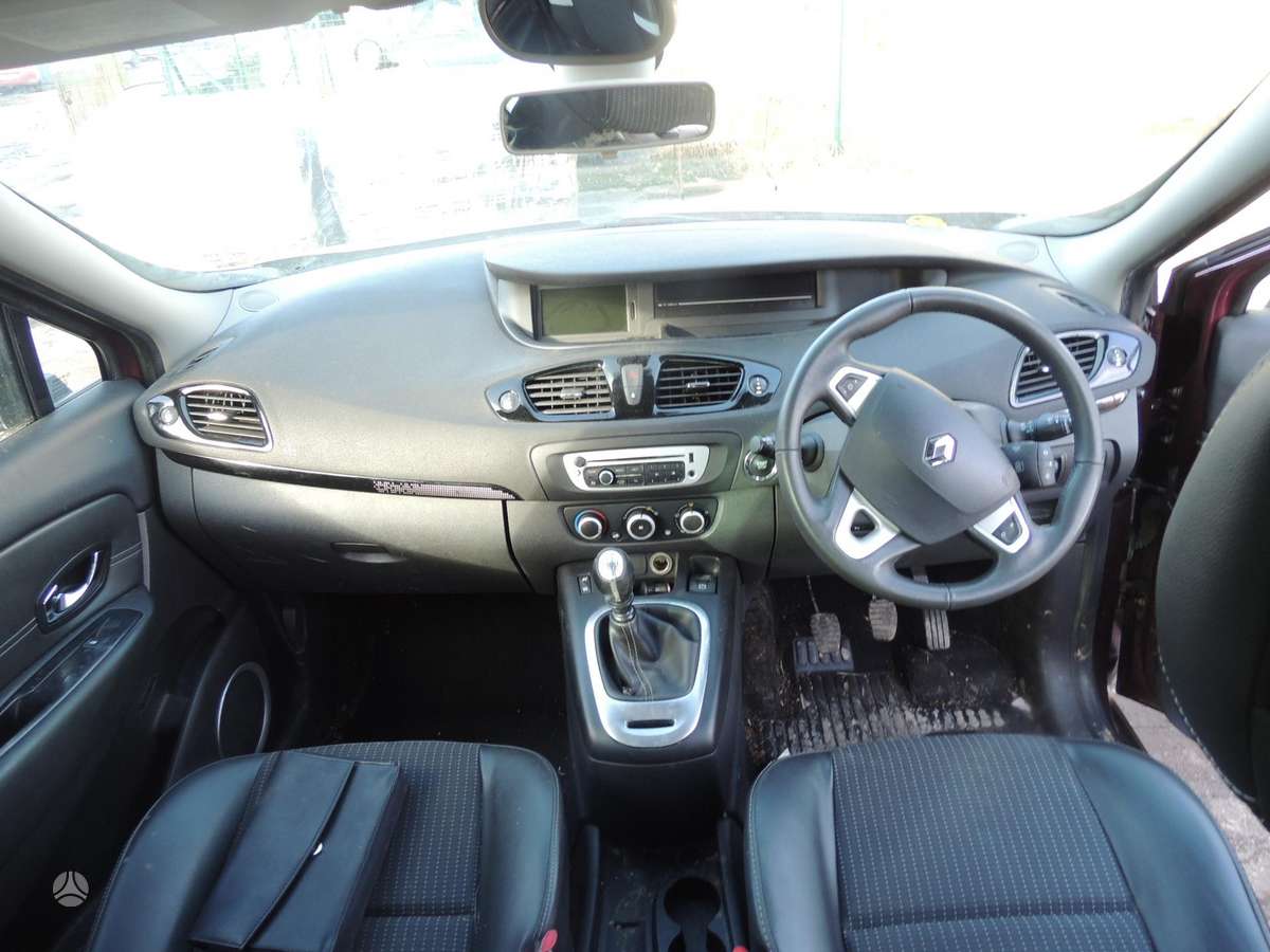 Renault Grand Scenic Google maps autokapseta basic waze autokapseta basic