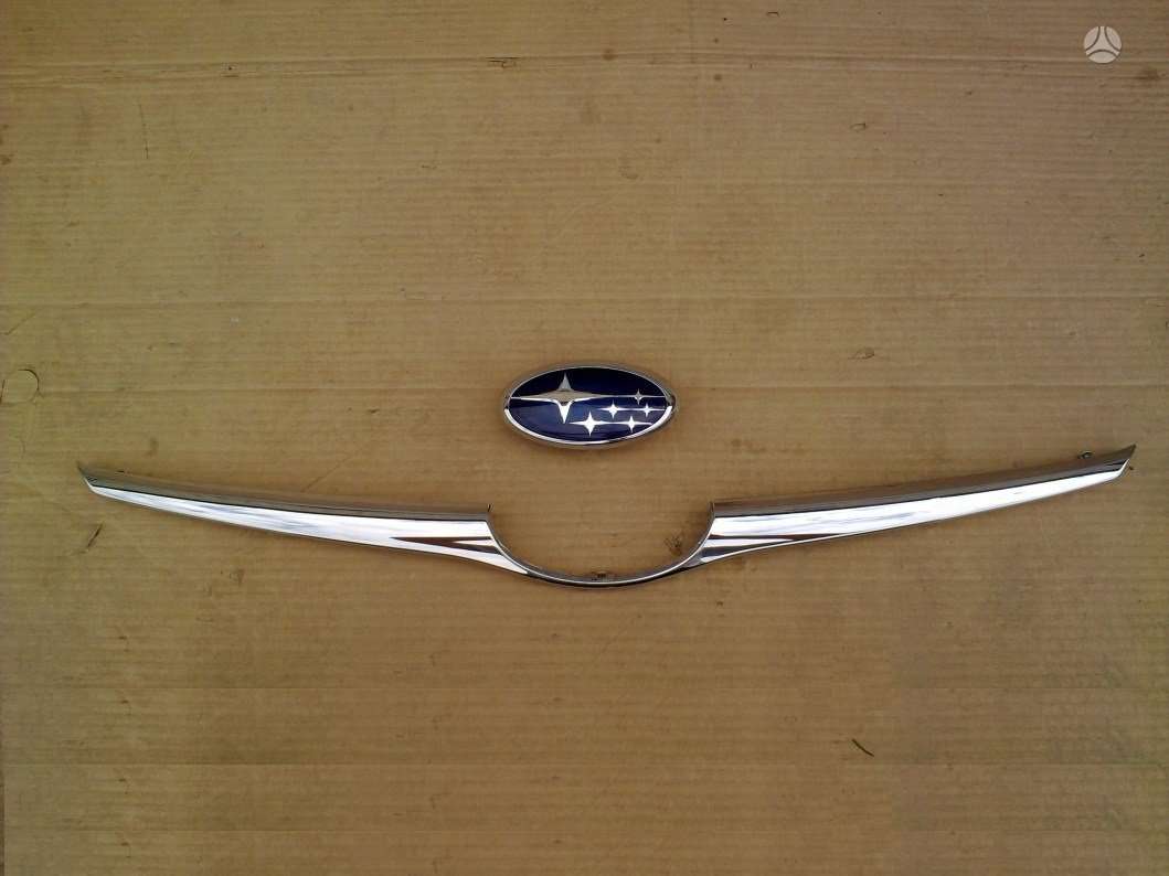 Subaru Justy radiatora režģis