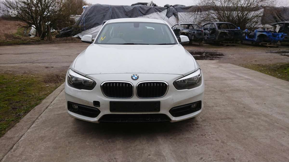 BMW 118