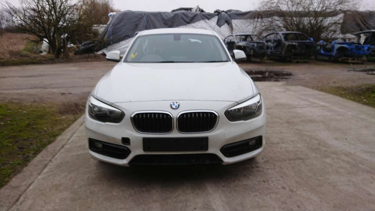 BMW 118
