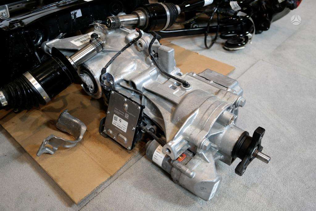 BMW X2, 9851982, chassis parts