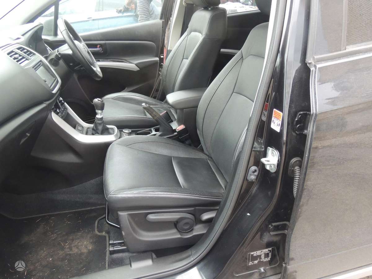 Suzuki SX4 S-Cross Google maps autokapseta basic waze autokapseta basic