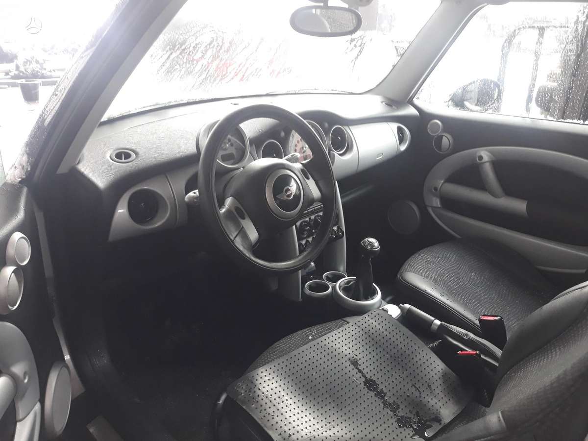 Mini Cooper Turime ir 1 6 turbo