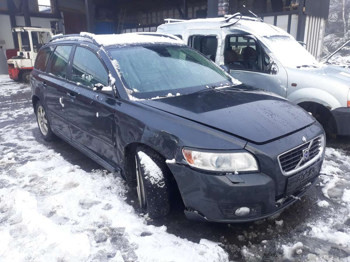 Volvo V50