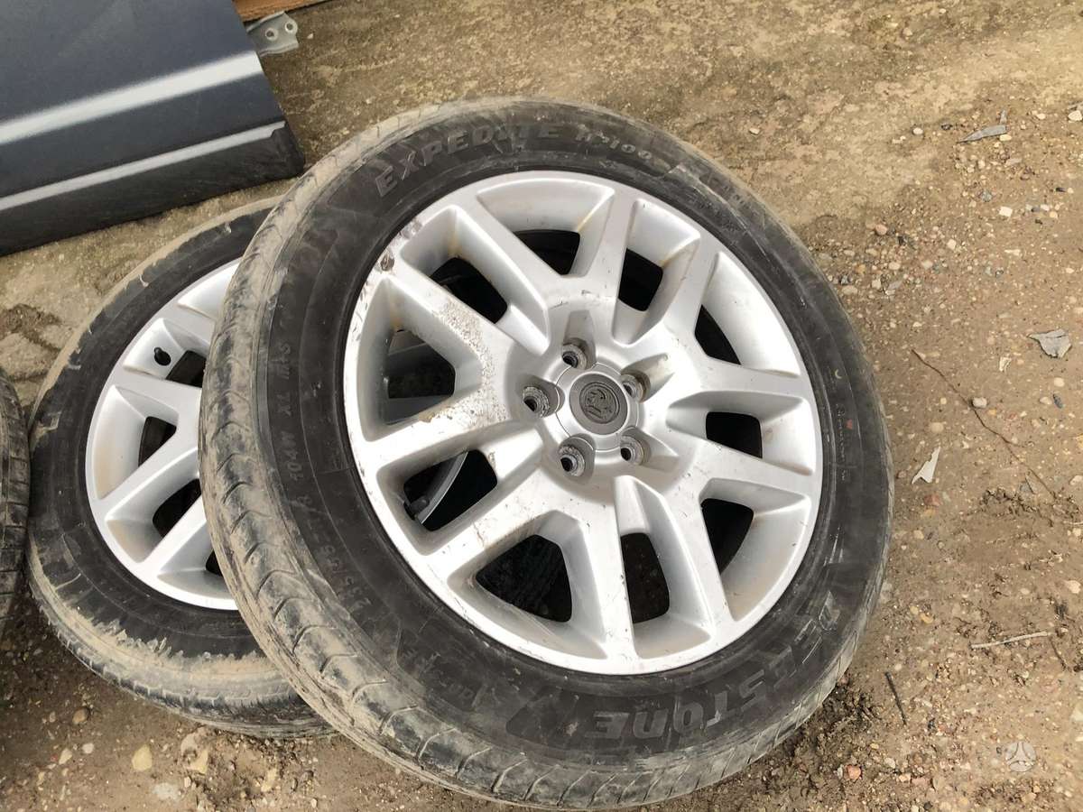 Opel Antara kėbulo dalys
