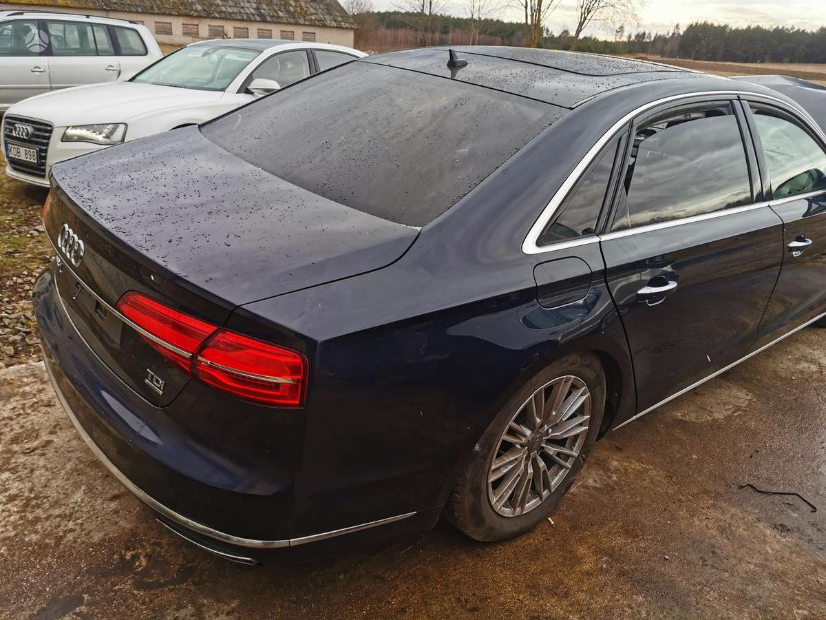 Audi A8 for parts