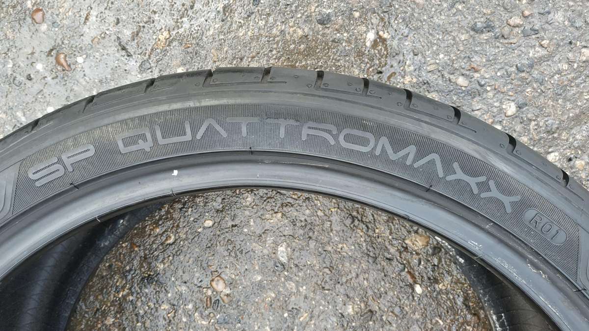 Dunlop, vasarinės 255/35 R20