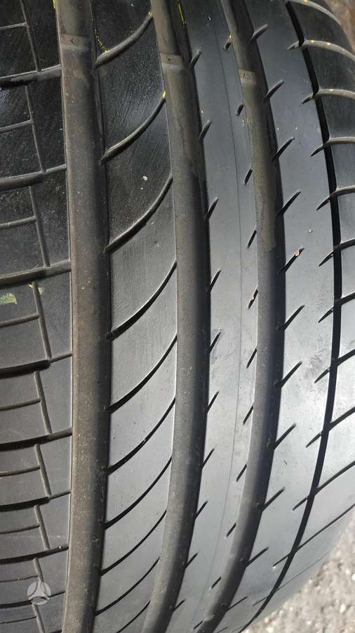 Dunlop, летние 255/35 R20