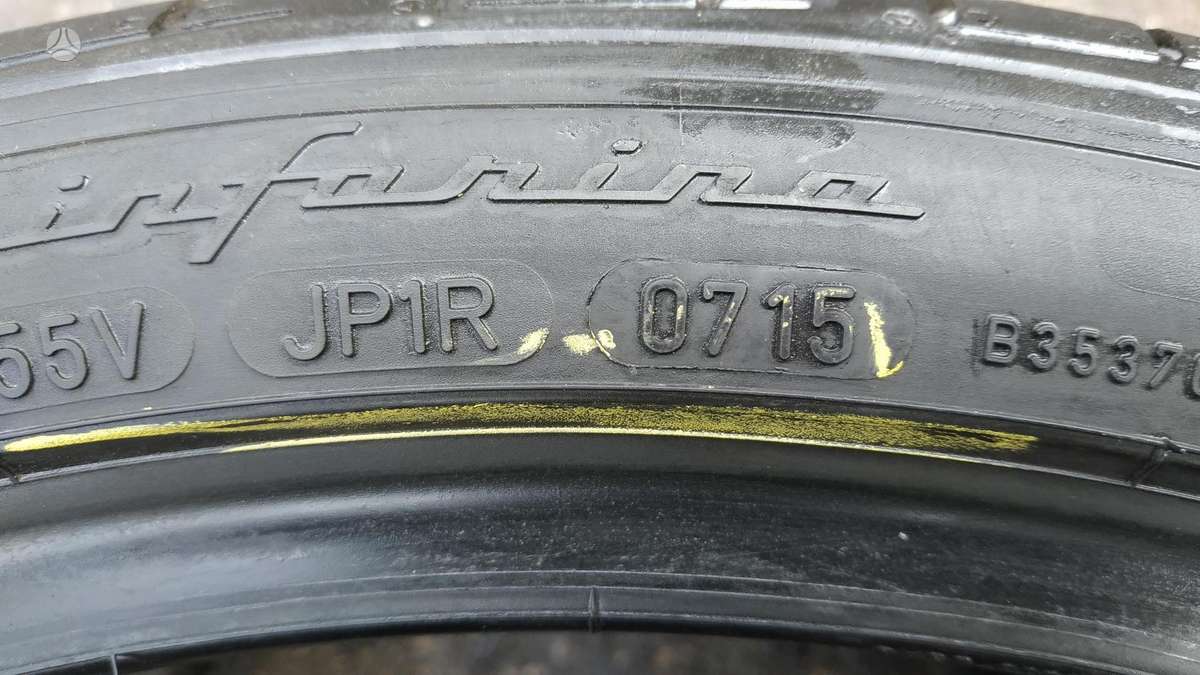 Dunlop, vasarinės 255/35 R20