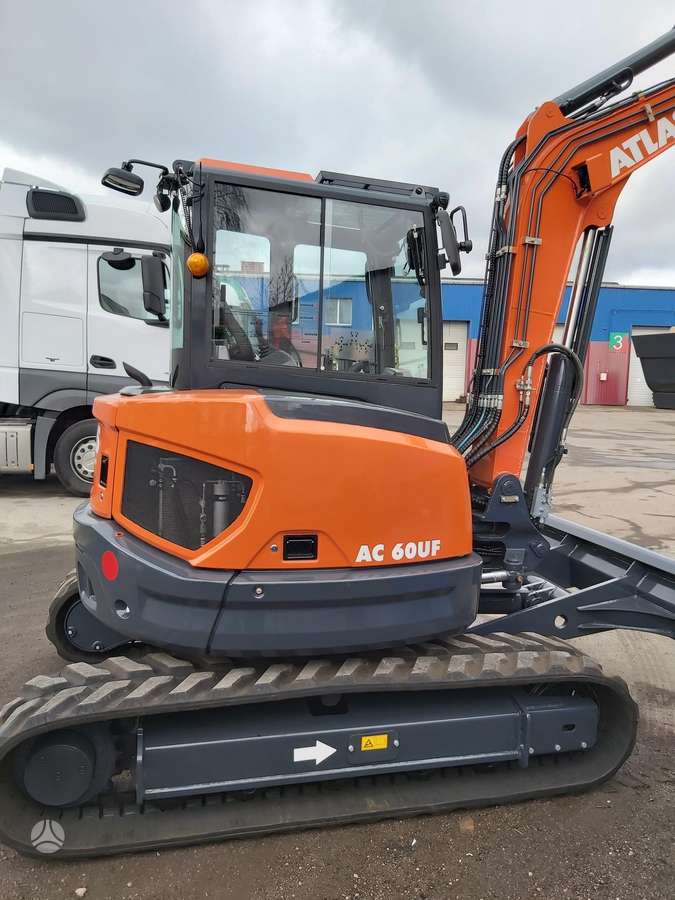 Atlas AC60UF, мини-экскаваторы