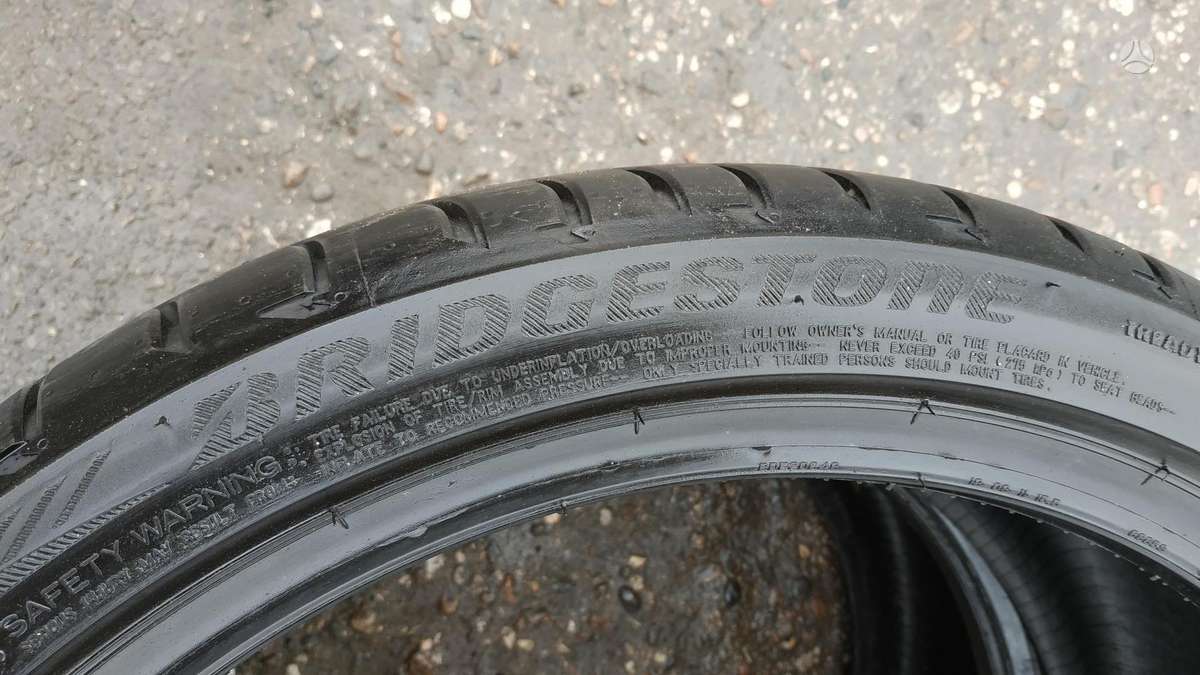 Bridgestone, summer 225/40 R19