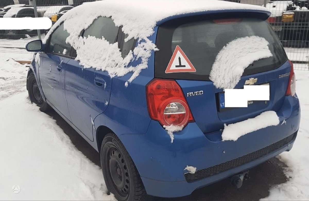 Chevrolet Aveo dalimis