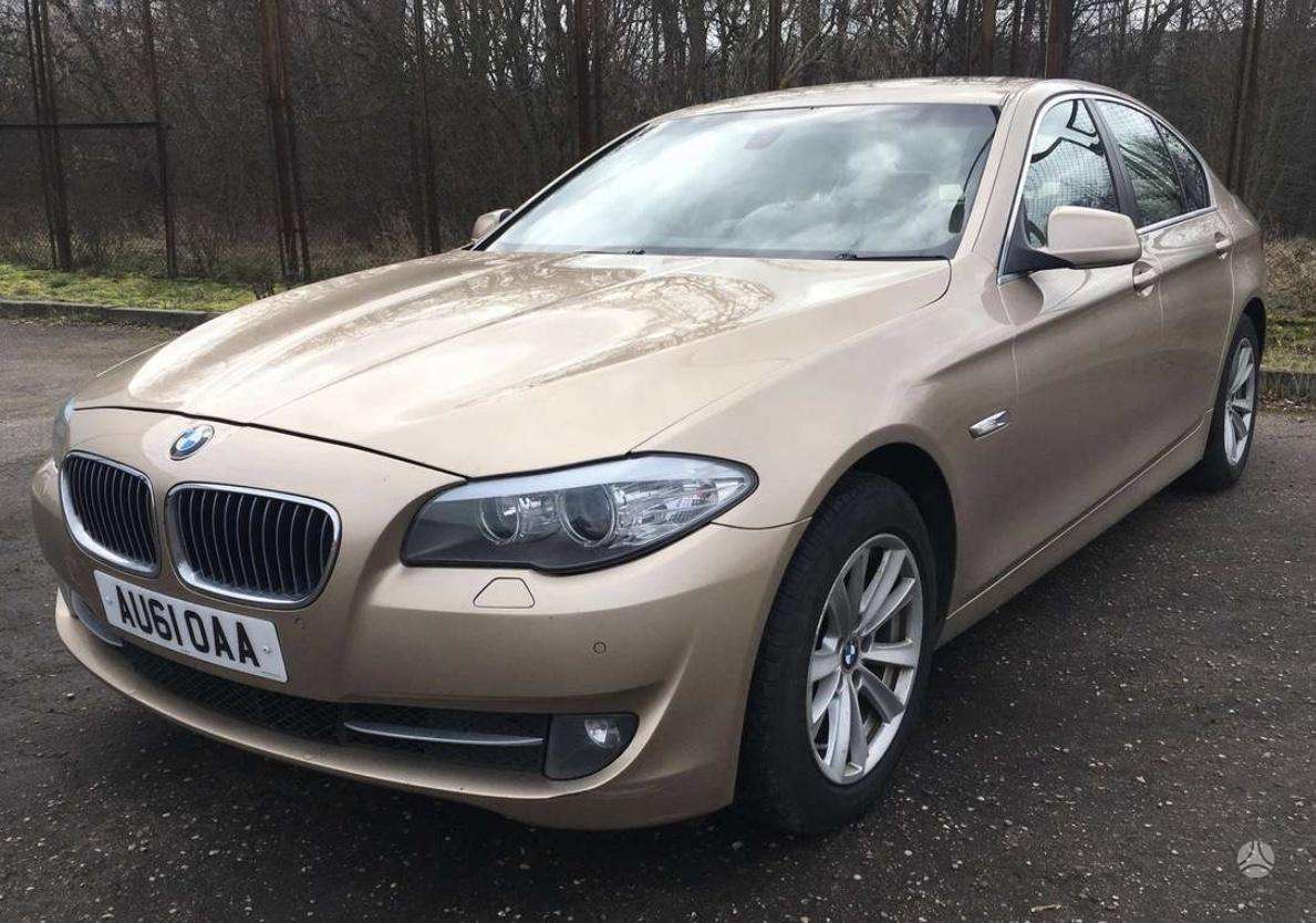 BMW 520 dalimis