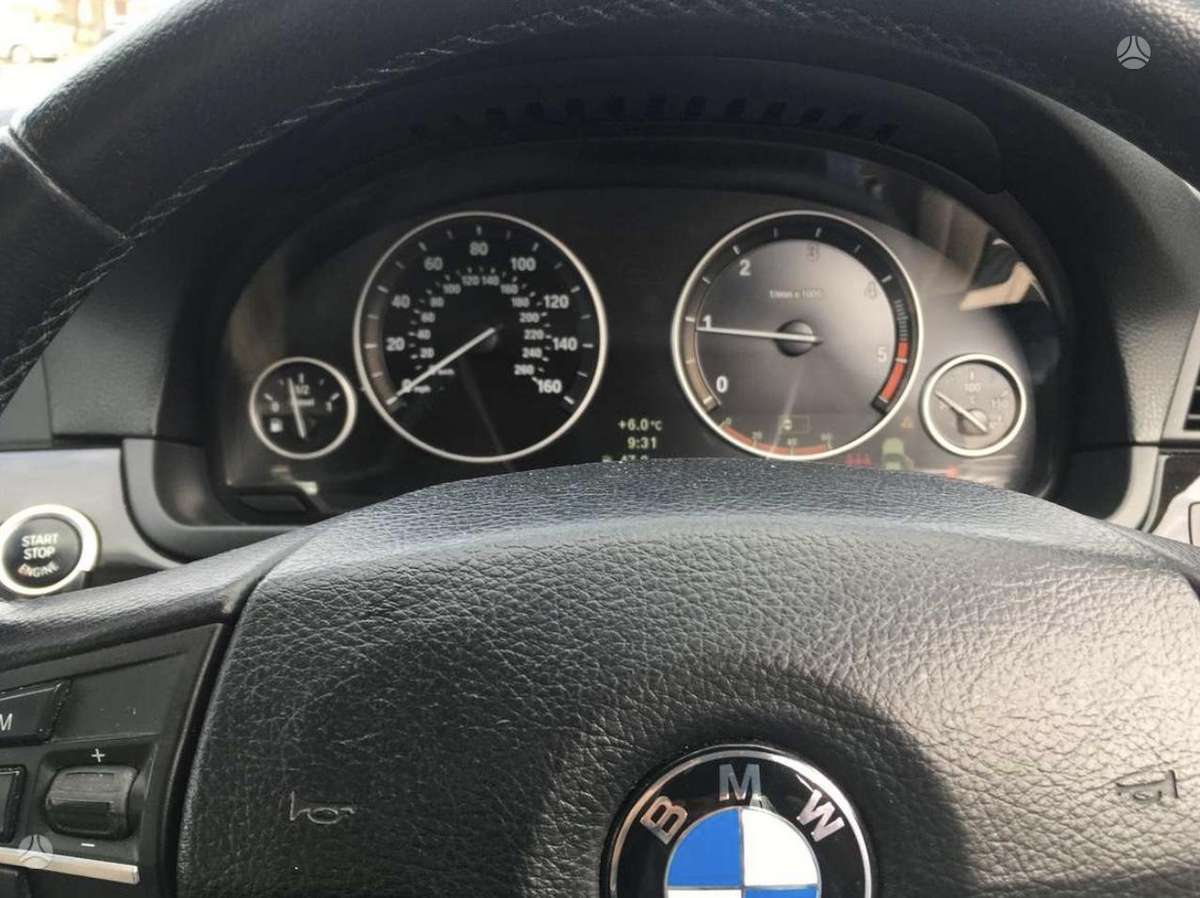 BMW 520 dalimis