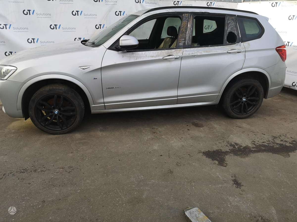 BMW X3 dalimis