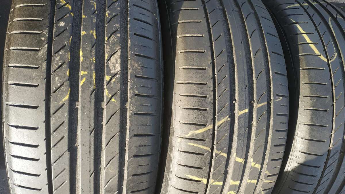 Continental, летние 225/50 R18