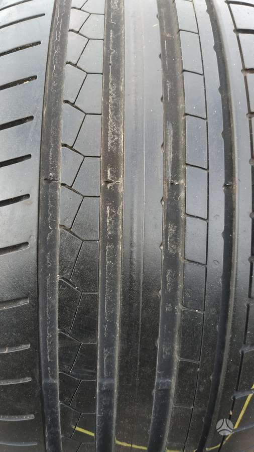 Dunlop, vasaras 245/30 R19